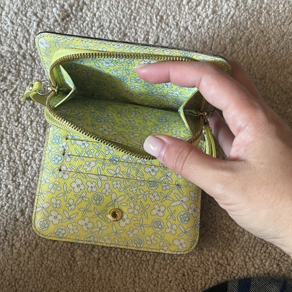 Louis Vuitton Monogram Fleuri Insolite Wallet PM - Picture 3 of 12